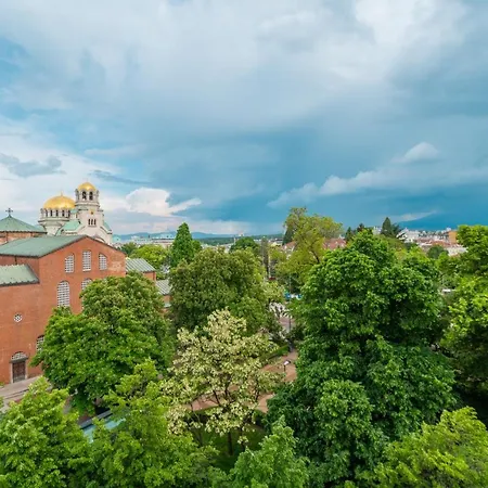 Apartment Majestic 1bd Near Nevsky Cathedral With Balcony Sofia